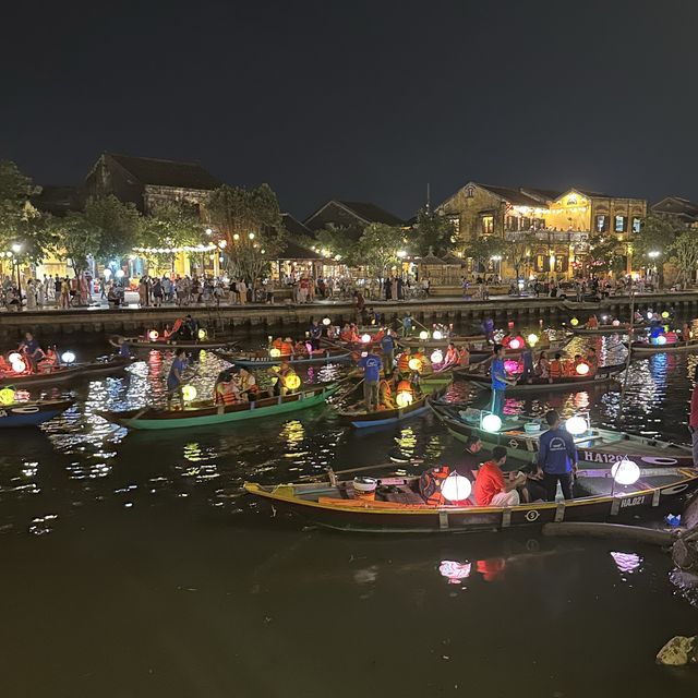 Colourful night market in HoiAn 