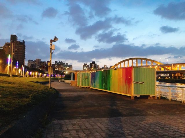 台北｜🌈約會散步運動好去處📍 Rainbow Bridge 彩虹橋