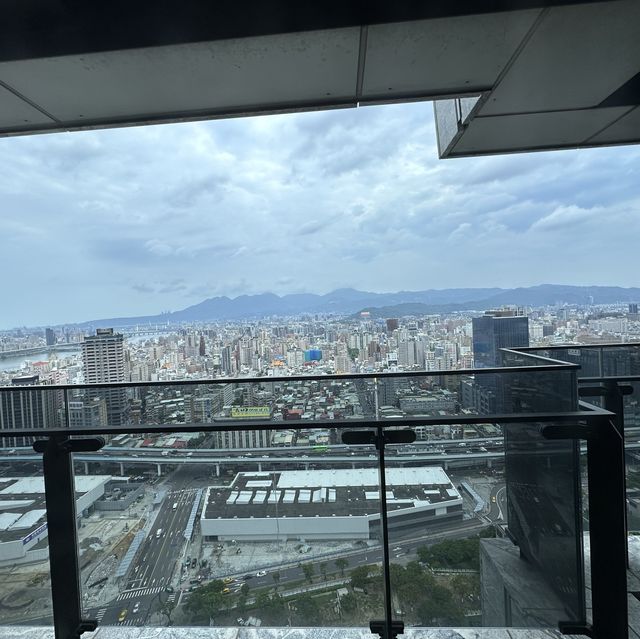 台北車站旁的遊樂園飯店 - 路徒Plus行旅-站前館