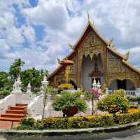 ชมหอธรรมสุดวิจิตร ณ วัดพระสิงห์วรมหาวิหาร