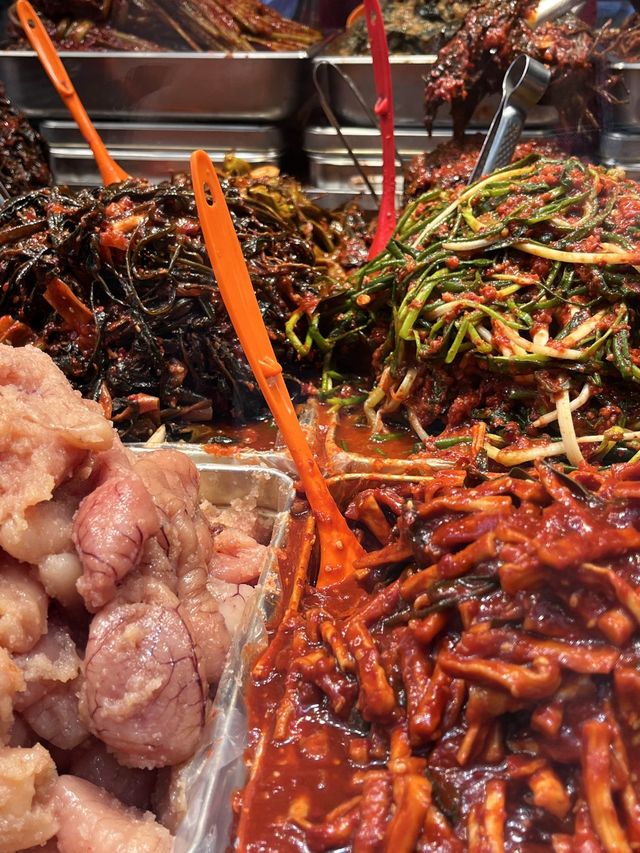 한국시장의 정수를 맛보고 싶다면 경동시장으로!