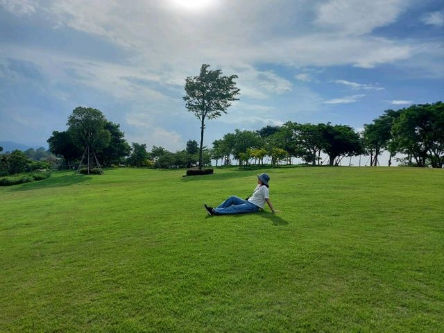 ไร่ภูนับดาว ลานกางเตนท์วิวหลักล้าน