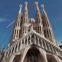 🇪🇸 | The Brilliant Sagrada Familia