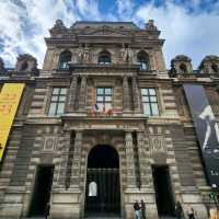 全歐洲 甚至全世界第一的博物館 羅浮宮