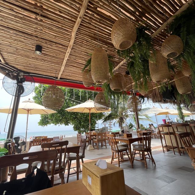 芭東海旁餐廳🍴歐式度假⛱️風❤️直到海灘