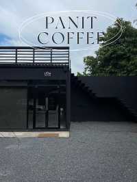 ปนิษ PANIT COFFEE | คาเฟ่ดำ สไตส์ลอฟ