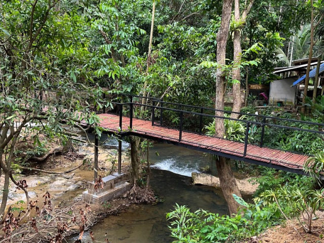 คาเฟ่บ้านวังเข้ ห้วยยอด ตรัง 🤍🍃