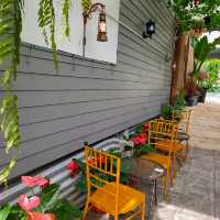 ร้านเวทย์มนต์คาเฟ่ เจริญนคร