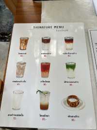 Coco&coff คาเฟ่ร่มรื่น กลางสวนมะพร้าว