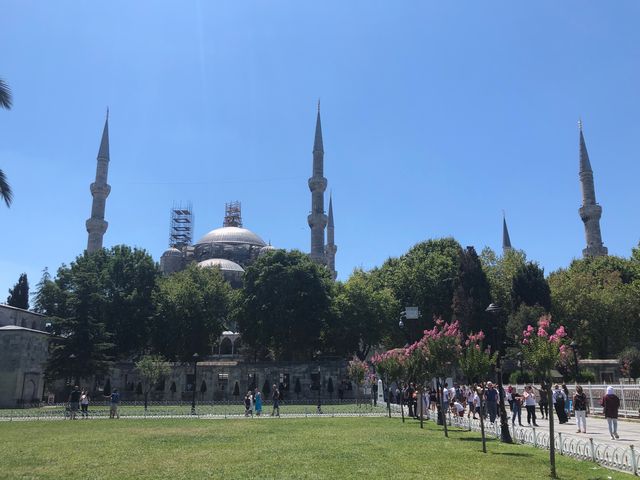 Discover the beauty of Istanbul 🇹🇷 