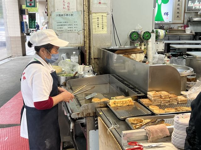 內湖來來豆漿，24小時營業，在地人宵夜的好夥伴