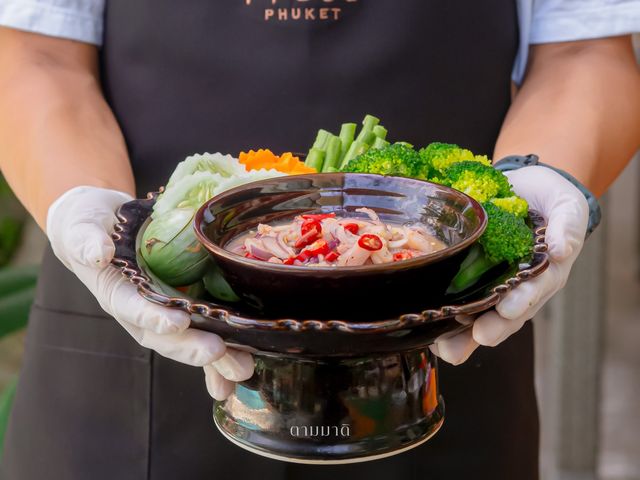 Proud Phuket 🌟🍃 โรงแรมสวยผสมผสานความเป็นภูเก็ต