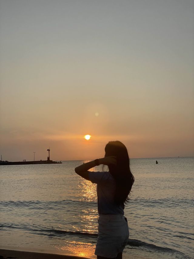 그림 같은 노을과 귀여운 목마등대🐴가 반겨주는 이호테우 해변🌊