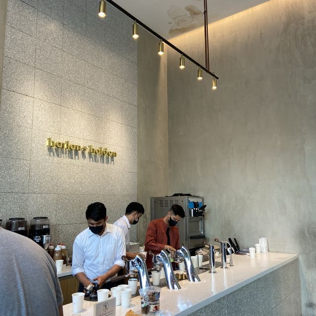 마닐라 BGC 보니파시오 커피 맛집 + 아이스크림 🍦
