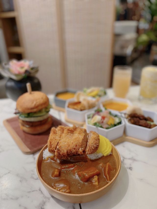 置身🌴林中的素食