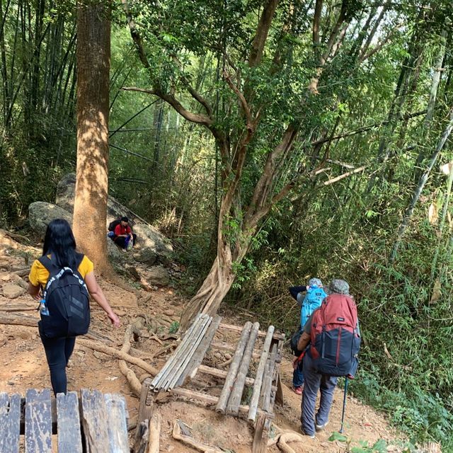 พิชิตยอดเขาหลวง⛰️