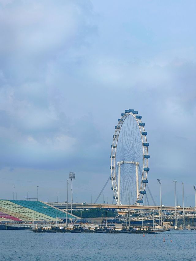 《新加坡》地標級打卡景點 白天晚上各有不同風情-魚尾獅公園