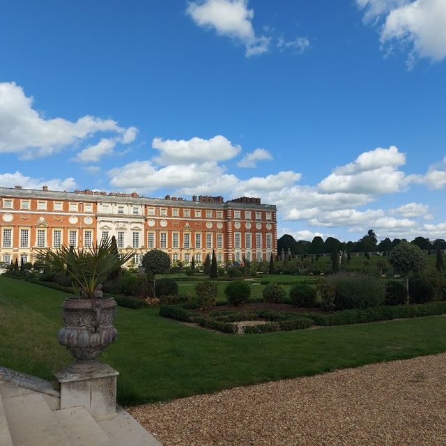 Hampton Court Palace