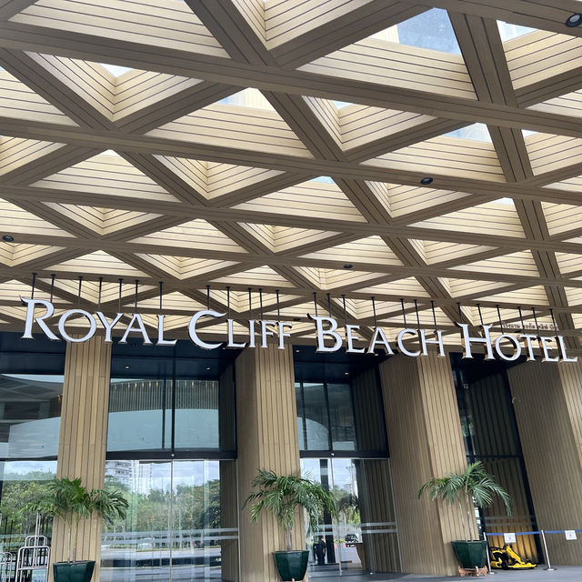 Royal Cliff Beach Hotel Pattaya 