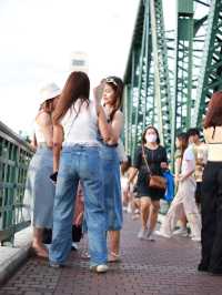 ปากคลองตลาด สะพานเขียว หรือ สะพานพุทธ