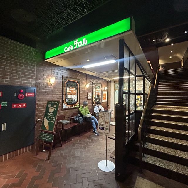 【福岡】1976年創業、地下鉄天神駅すぐの「cafeチロル」