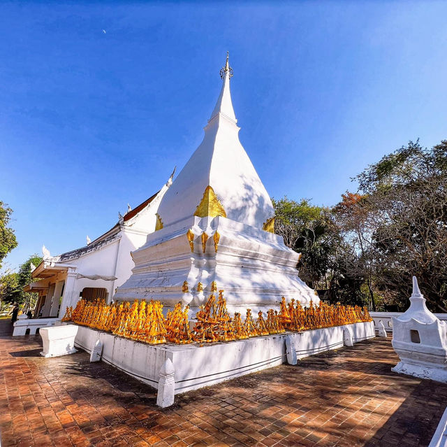 พระธาตุศรีสองรัก จ.เลย