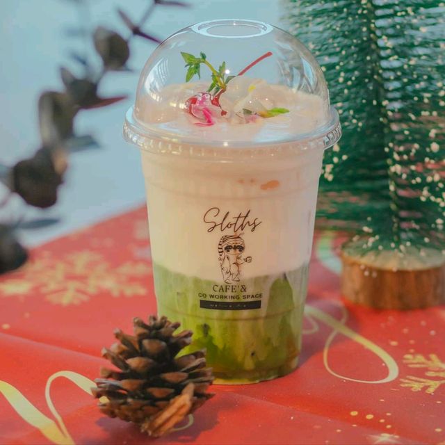 คาเฟ่สุดชิล วิวทะเลพัทยาแบบพาโนรามา