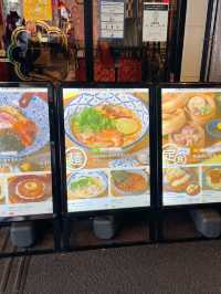 【新宿】異国情緒漂う映えスポット！サナギ新宿で穴場ランチ🥟