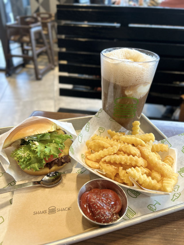 ［韓國/首爾］Shake Shack Doota🍔｜美國紐約超紅漢堡店 人生一定要吃一次！