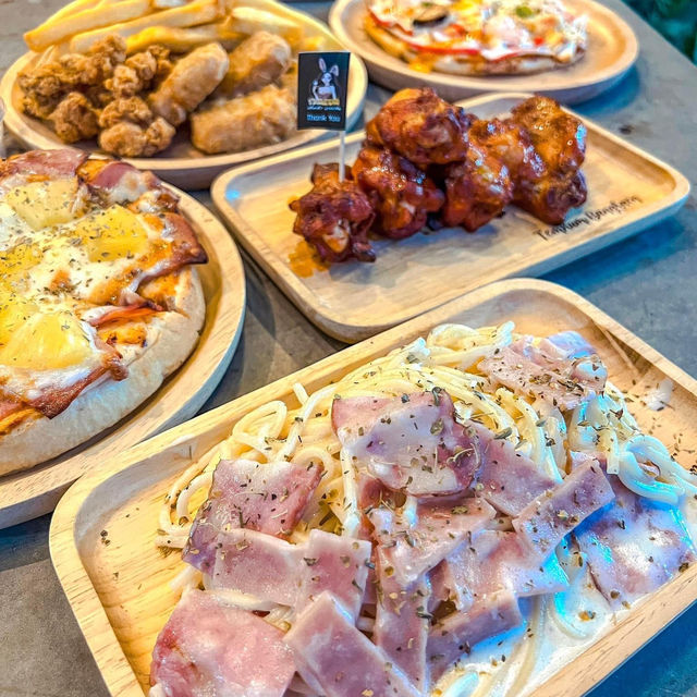 พิซซ่า โฮมเมด 🍕ร้านลับ บางแสน ชลบุรี