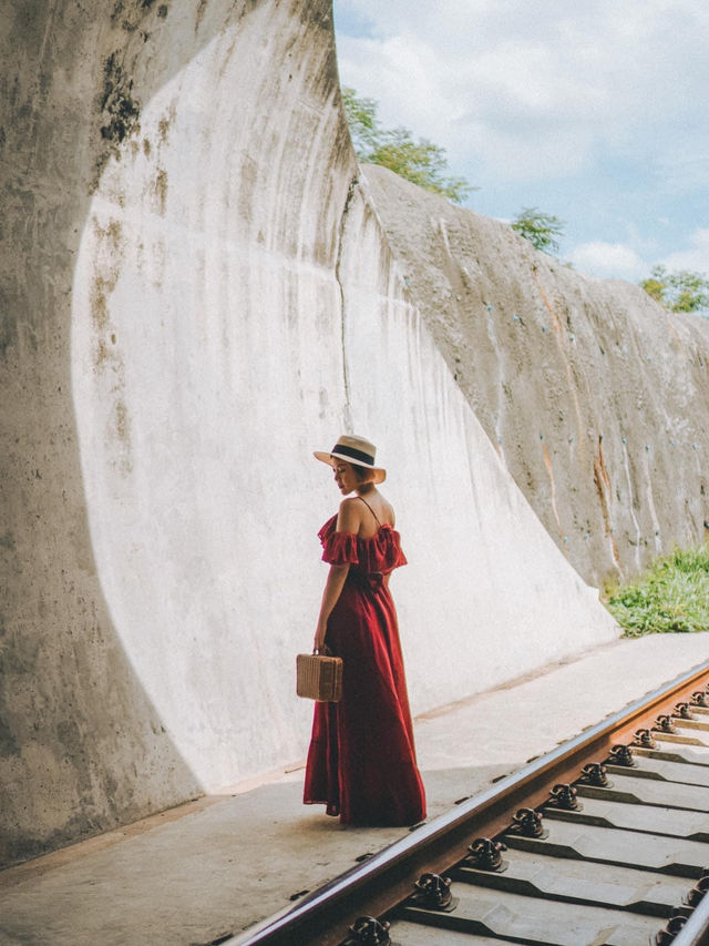 อุโมงค์รถไฟ วัดพระพุทธฉาย 