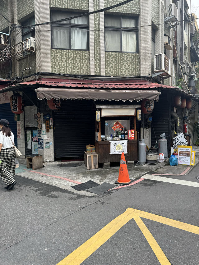 빈티지한 건물들 거리 모든곳이 포토존인 중산 카페거리