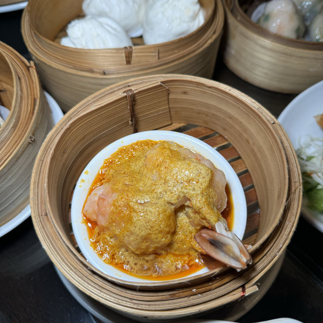 One of Bangkok’s BEST Peking Duck & Chinese Restaurant!