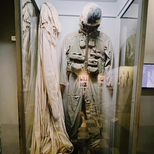  Hoa Lo Prison Museum