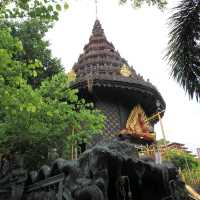 วัดสระกำแพงใหญ่ จ.ศรีษะเกษ