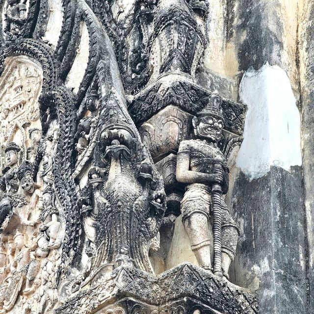 วัดมหาธาตุวรวิหาร ราชบุรี