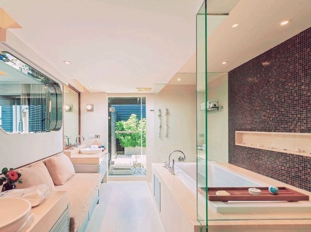 🏖️ Beach Stay at The Boathouse 