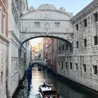 สัมผัสความโรแมนติกที่ Venice 
