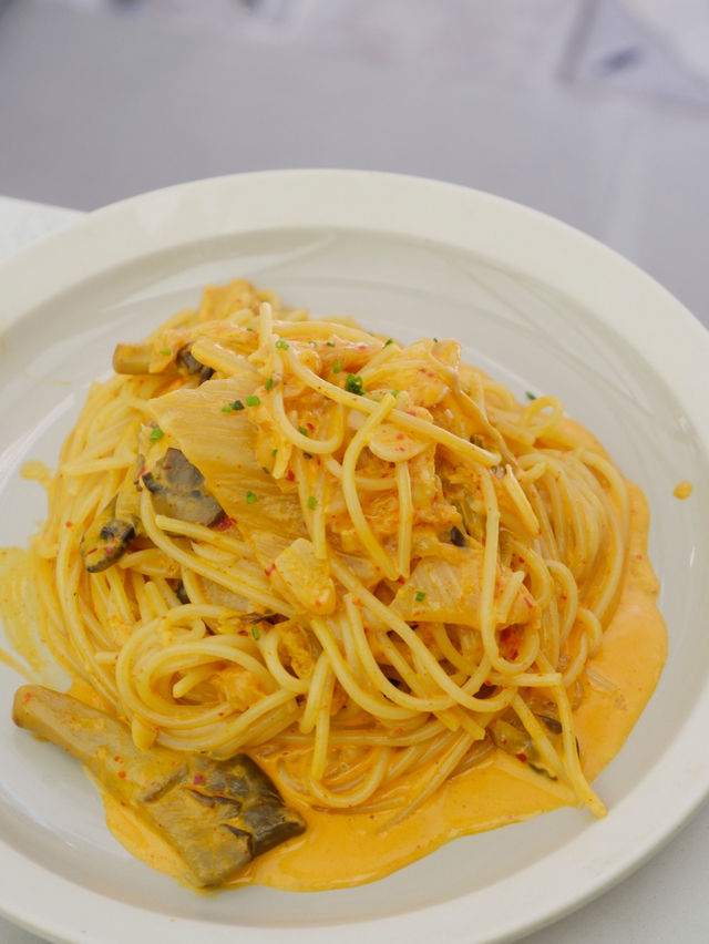 中環Cafe，蘋果多士挺有創意但稍貴