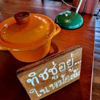 คาเฟ่ฮิลใจบางแสนร้านเล็กๆที่เต็มไปด้วยความอบอุ่น