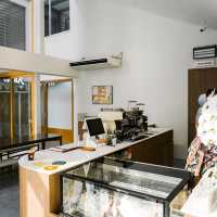 WHISTLE HOME CAFÉ