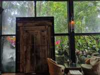 Muguet de Café & Art space