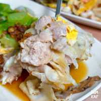 ก๋วยเตี๋ยวหลอดซัวเถา ทำสดใหม่นึ่งกันสดๆร้อนๆ 