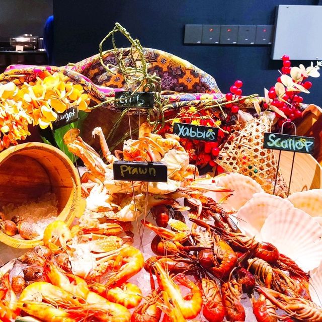 🦞🐟 Seafood Buffet Galore 🦀 🦪