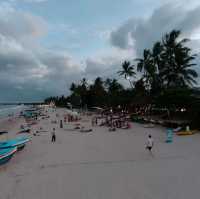 Trincomalee in Sri Lanka is a must if you like the bea h