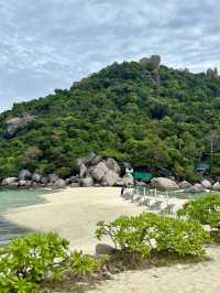 Dive resort on a private island 🐠