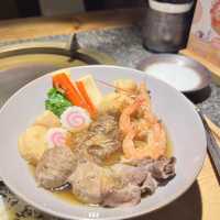 在香港K11是湊湊午市半自助套餐！