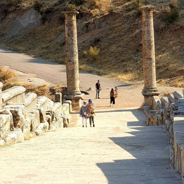 **🌄 Discover the Majesty of Mount Nemrut! 🇹🇷**