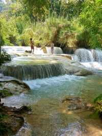 A BREATHTAKING WATERFALL EXPERIENCE