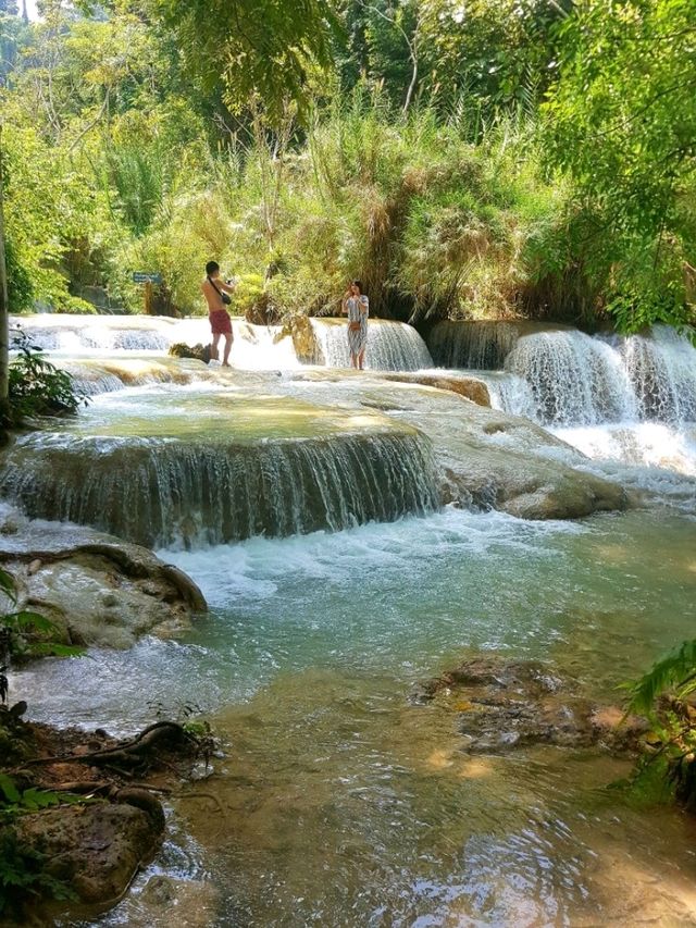 A BREATHTAKING WATERFALL EXPERIENCE
